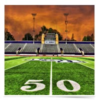 Image of 50-yard line on football field.